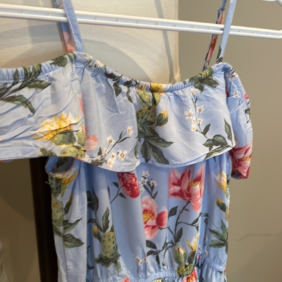 Floral print dress - Picture 2 of 3